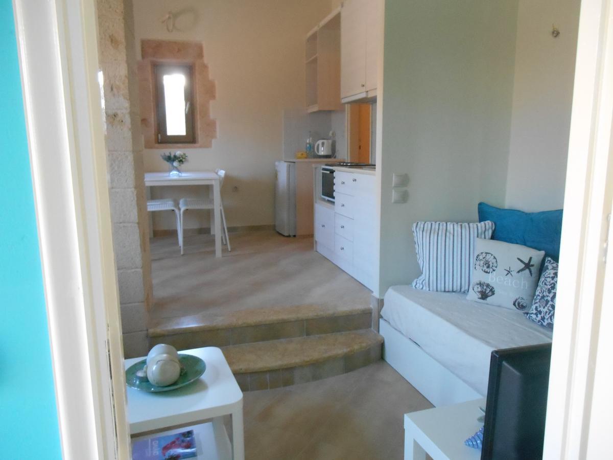 Arapakis Apartment 2 Aegina Dış mekan fotoğraf