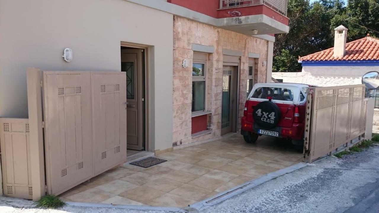 Arapakis Apartment 2 Aegina Dış mekan fotoğraf